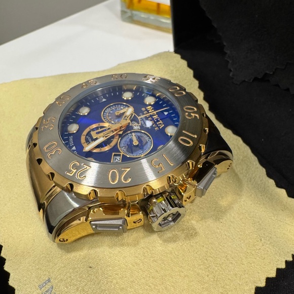 INVICTA Leviathan Swiss Quartz Chrono watch with Blue Dial 6658 - Picture 3 of 6